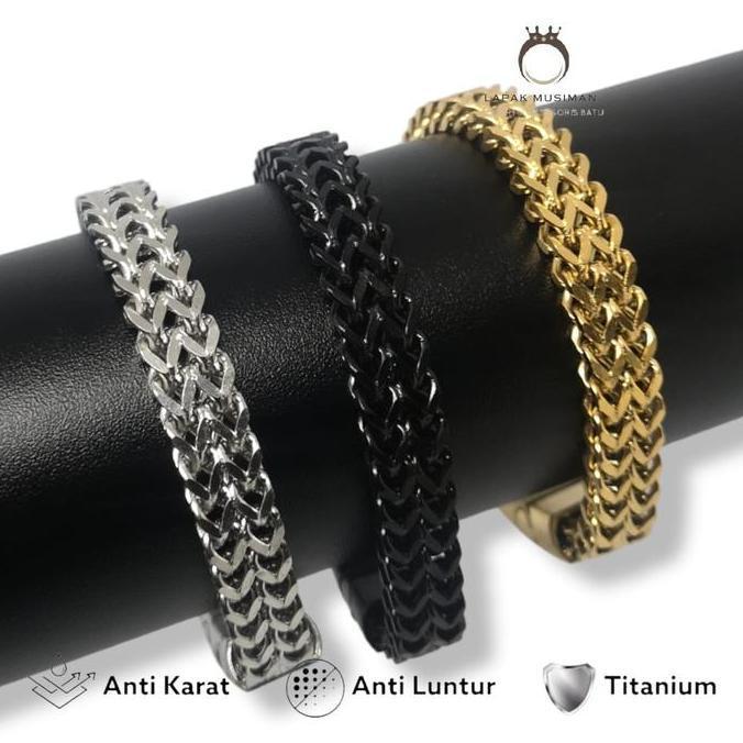 Goldsand- Gelang Pria Titanium Anti Karat Model Keren 2 Kuning Putih Hitam
