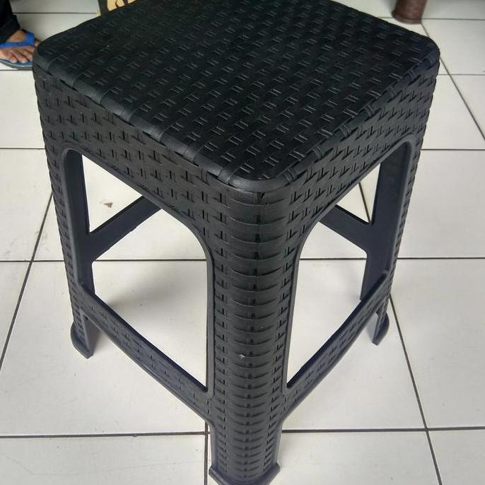 Newcap- Kursi Baso Rotan Hitam/Kursi Plastik Hitam/Bangku Bakso Plastik Hitam