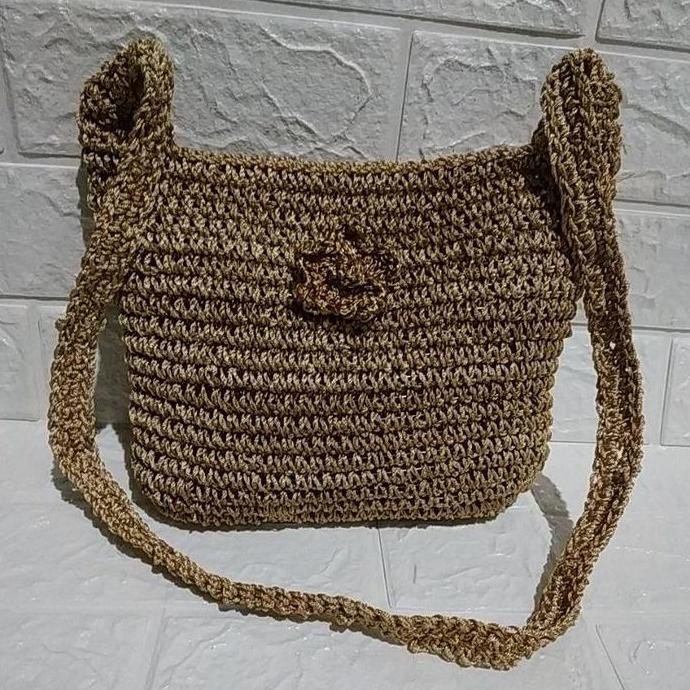 tas rajut emas, tas rajut