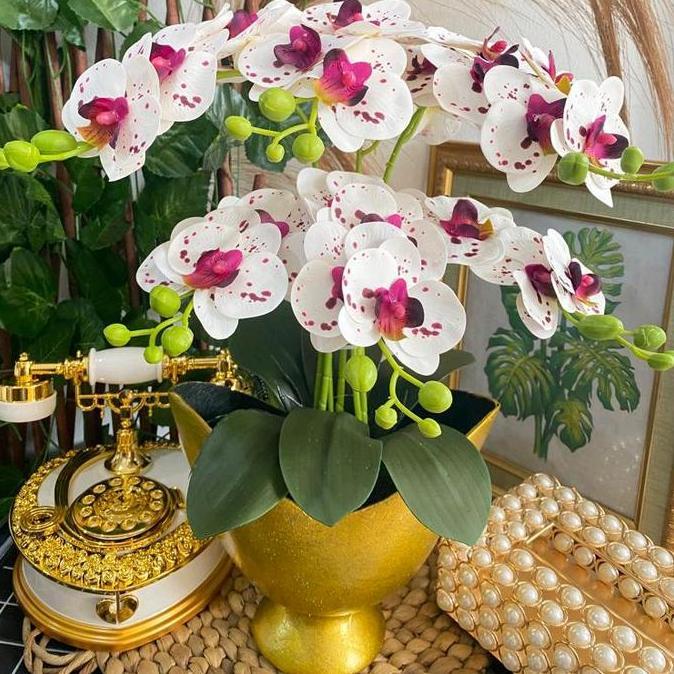 BUNGA ANGGREK CABANG 6 VAS PERAHU / Dekorasi / Bunga palsu / Bunga Hias