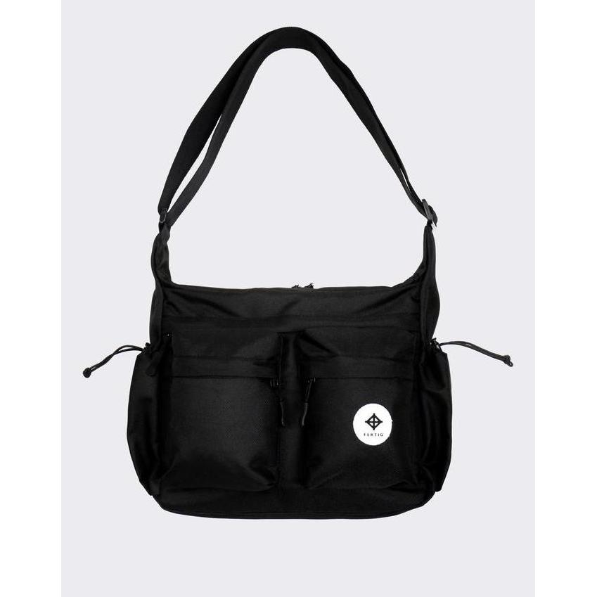 Bag- Fertig - Hilly Black Sling Bag - Tas Selempang Hitam Multi Pocket Pria Muat Banyak Kompartemen 