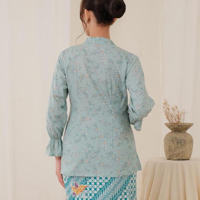 Kebaya kutubaru klasik miranda lengan panjang katun paris hijau sage