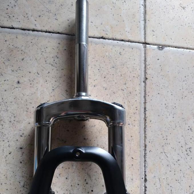 Fork Shockbreaker Depan Sepeda 26 Mtb Evo T100 Mm Standar 22.2 Ulir