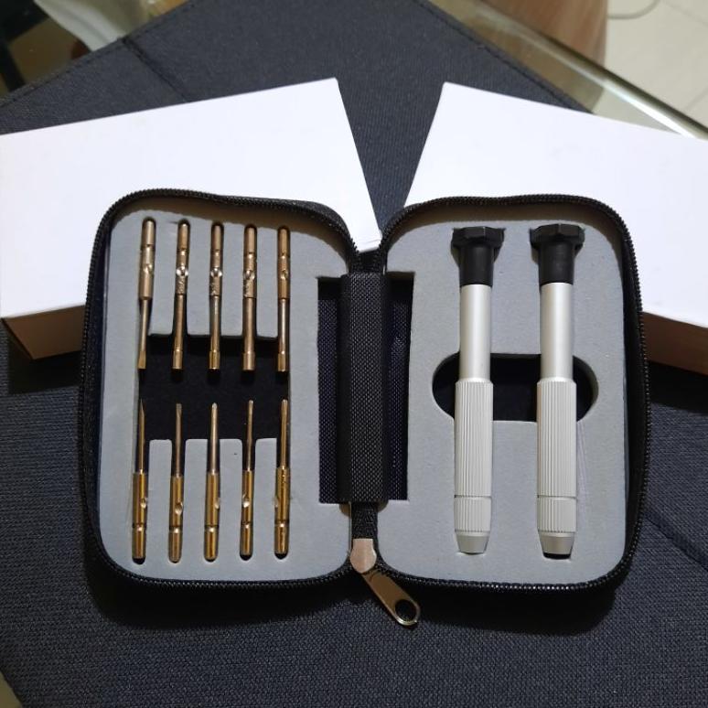 obeng serbaguna service kacamata/elektronik model dompet