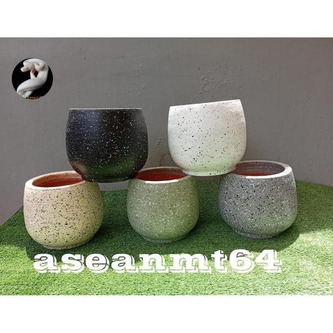 pot teraso pir,pot teraso bulat,pot gerabah tanah liat