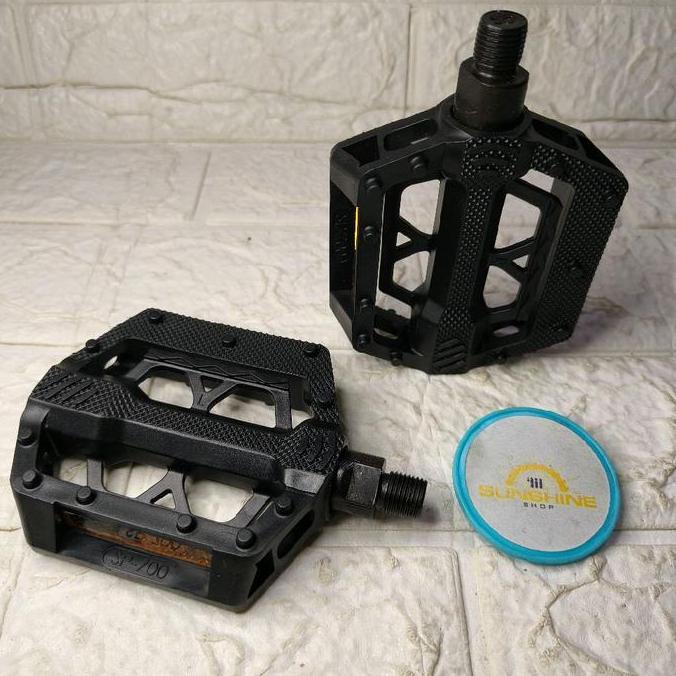 Pedal Drat As Kecil 1/2 SP-700 Black Sepeda BMX 18 Dan 20 Crank Gir Tengah BB USA As Terusan Langsun