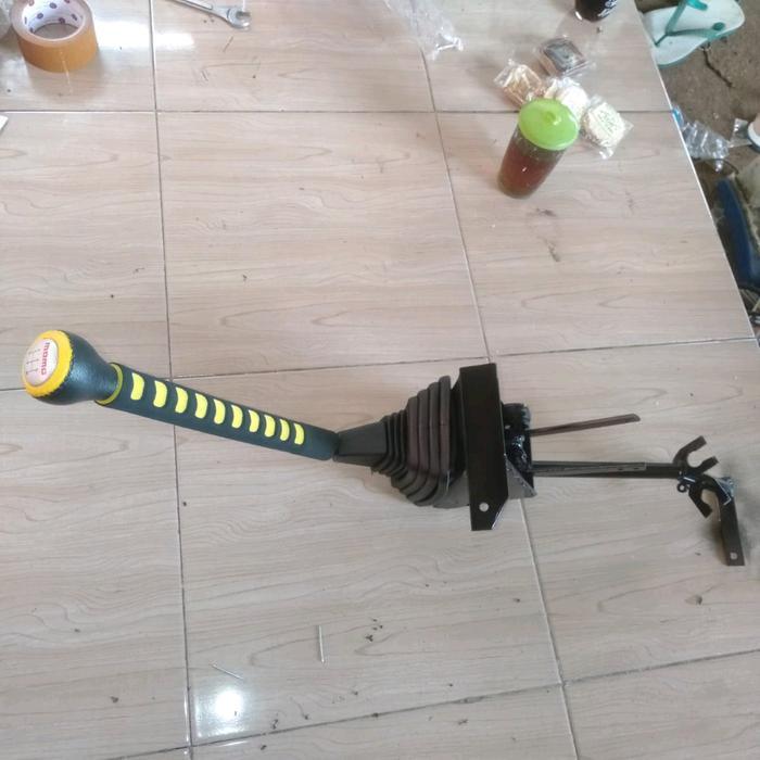 Varian Tongkat Persneling L300 Dasbor Original Dan Terpercaya