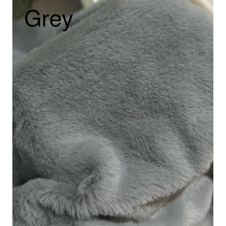 Lansungkirim- Kain Bulu Rabbit Fur/ Kain Bulu Kelinci Halus Dan Lembut