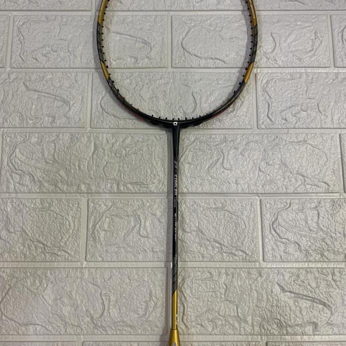Kokking- Raket Badminton Apacs New Z Ziggler Limited Edition Kuat 38 Lbs Ori