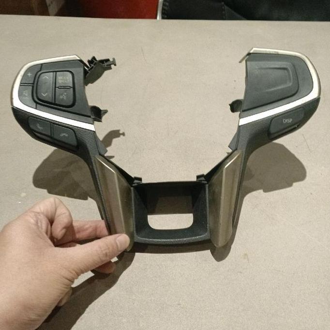 Cover Tombol Setir Stir bulat Innova Reborn Tipe V Original Bekas