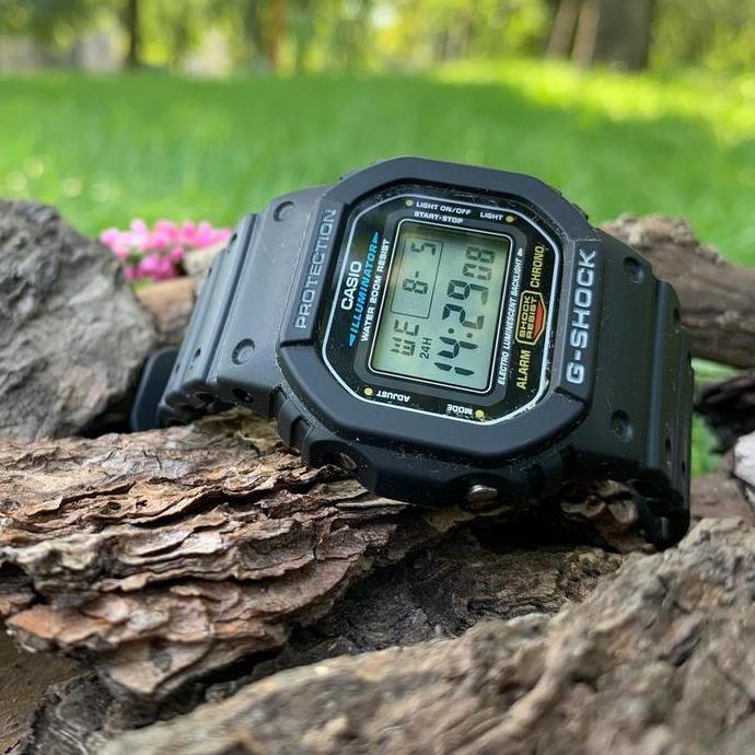 Casio G-Shock DW-5600E-1VDF Jam Tangan Pria Dital GSHOCK DW5600 DW5600E DW-5600E-1 Orinal