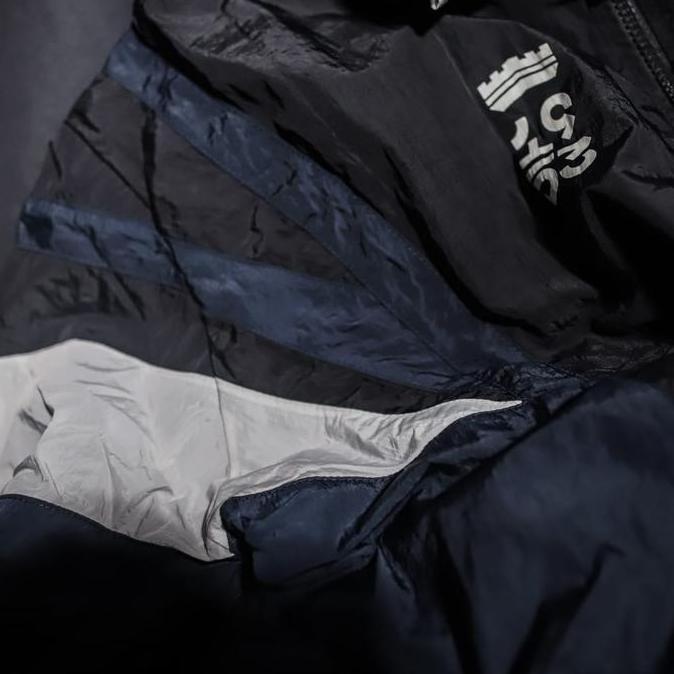 Persita FC Windbraker Jacket 2025/2026 Hitam - Jaket Tahan Angin Hujan Pria Wanita