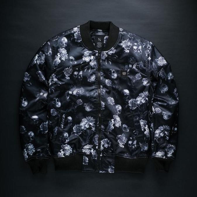 SIXPAX SKULL BOMBER JACKET BLACK