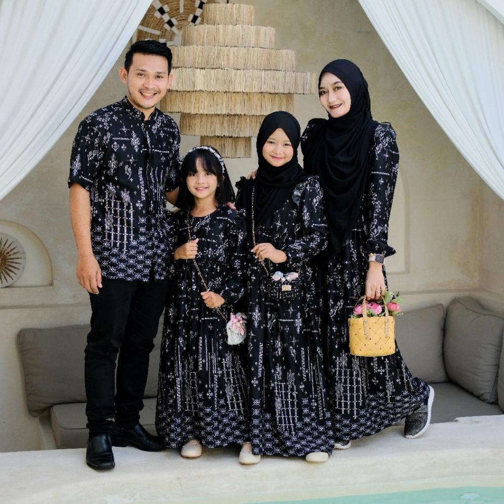 Baju By Lora - Gamis Couple Keluarga SERAVINA BLACK | Set Gamis Koko Terbaru Lebaran 2025