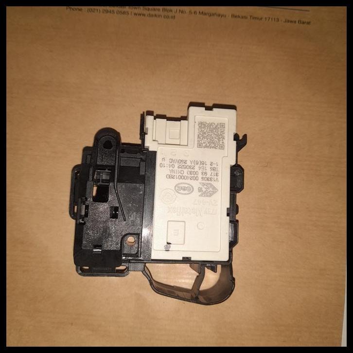 TERLARIS DOOR LOCK MESIN CUCI FRONT LOADING MIDEA PANASONIC HAIER SANKEN GEA