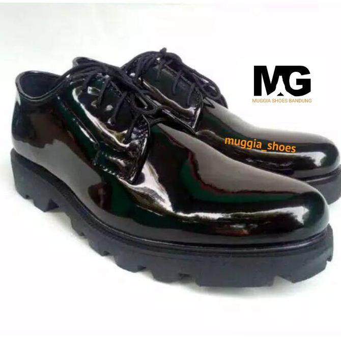 sepatu pdh model gibson