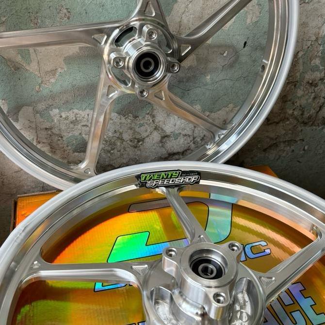 (PAKETAN)VELG DELKEVIC SUZUKI SATRIA FU KARBU & FU INJEKSI Original