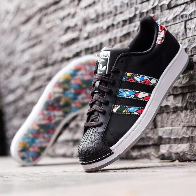 Adidas Superstar Tongue Lebel Black S79391