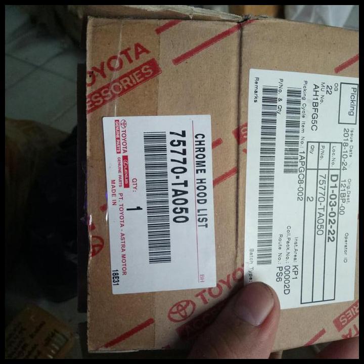 GRATIS ONGKIR LIST KAP MOTOR INNOVA 2009-2011 ORI 