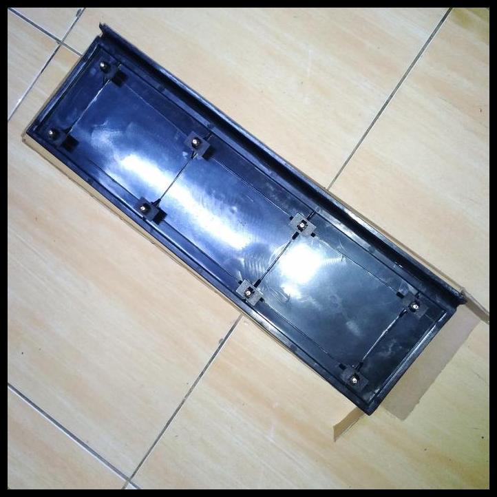 GRATIS ONGKIR PARTS IMITASI REFLEKTOR BELAKANG FORD LASER / 323 TRENDY