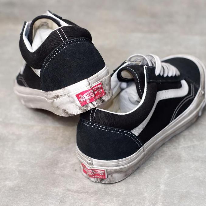 VANS VAULT OG OLD SKOOL LX STRESSED BLACK