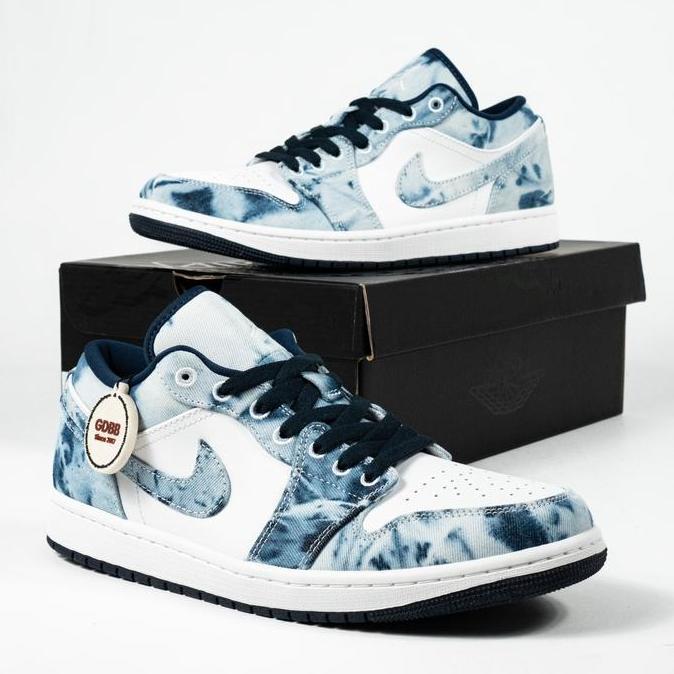 Air Jordan 1 Low Washed Denim
