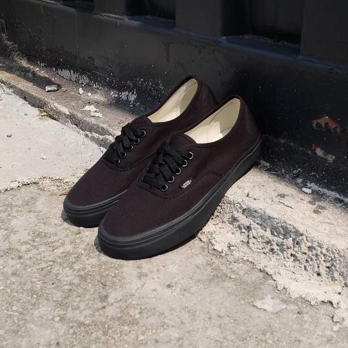 Vans Authentic Black Black Classic