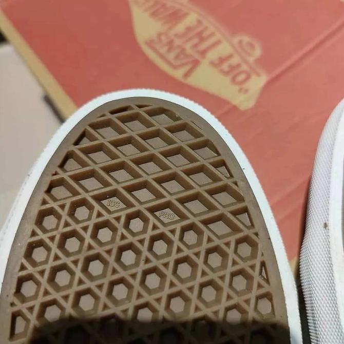 Vans Sk8 Hi Pro Black White