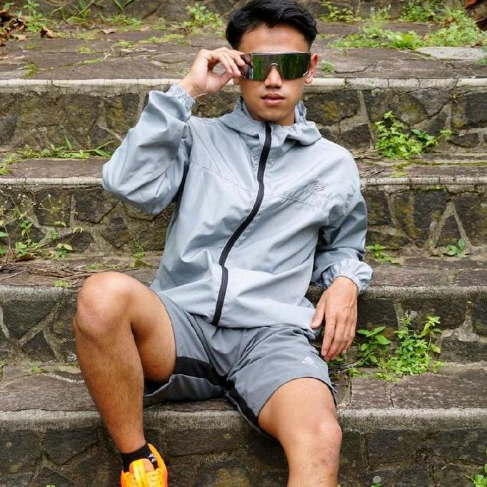Jaket Running Montagna Waterproof Jaket Olahraga Sport