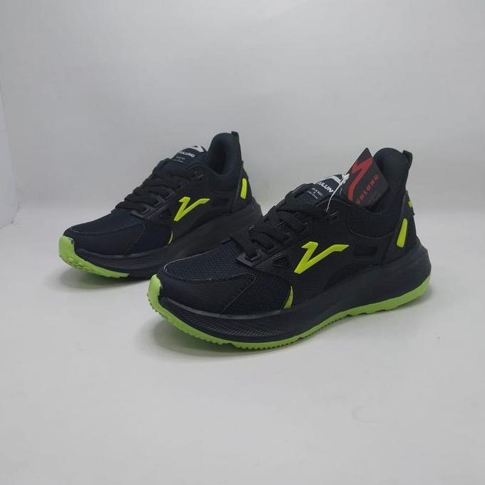 SEPATU PRIA WANITA SNEAKERS OUTDOR SPORT LARI SENAM DAN JOGGING SEPATU OLAHRAGA BATMINTON DAN VOLLY 