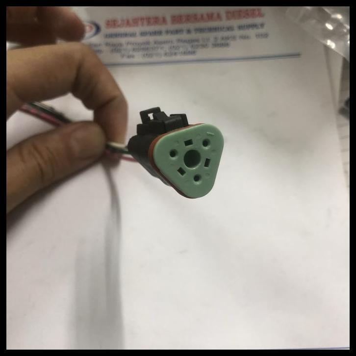 TERLARIS KONEKTOR JANTAN SEGITIGA GOVERNOR MOTOR KOMATSU PC200-7/8