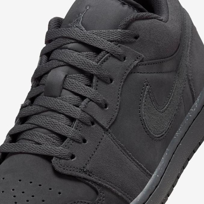 NIKE AIR JORDAN 1 LOW SE CRAFT DARK SMOKE GREY