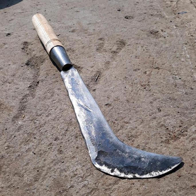 rosandi.rose - arit rumput baja per arit pemotong rumput arit px kuat