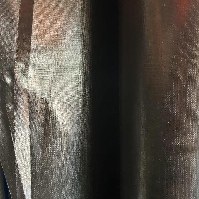 terpal plastik kulitas sedang hitam-hitam buat tenda