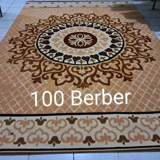 Karpet Permadani Momento Moderno Jumbo 210x310 cm Coklat Cream Gold