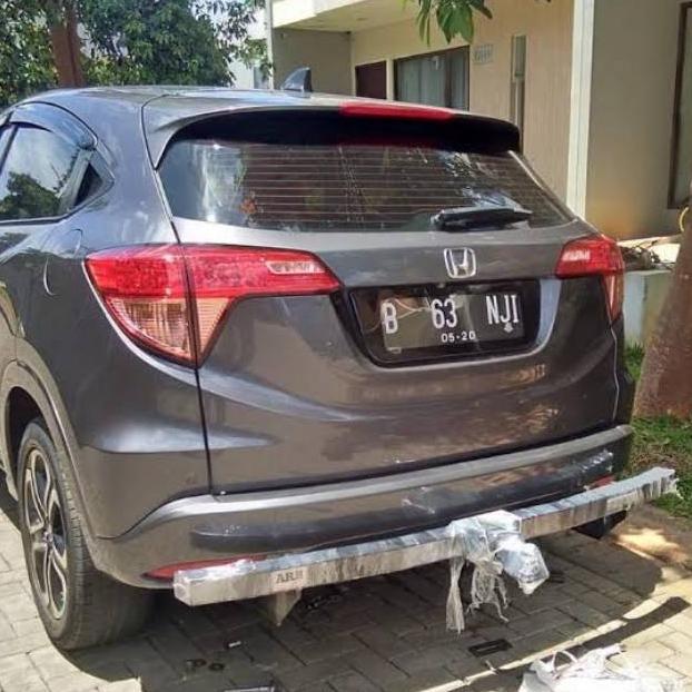 Bumper Towing Bar Besi Pengaman Belakang ARB Mobil HRV