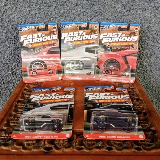 HOT WHEELS Fast & Furious Dominic Toretto Series Set