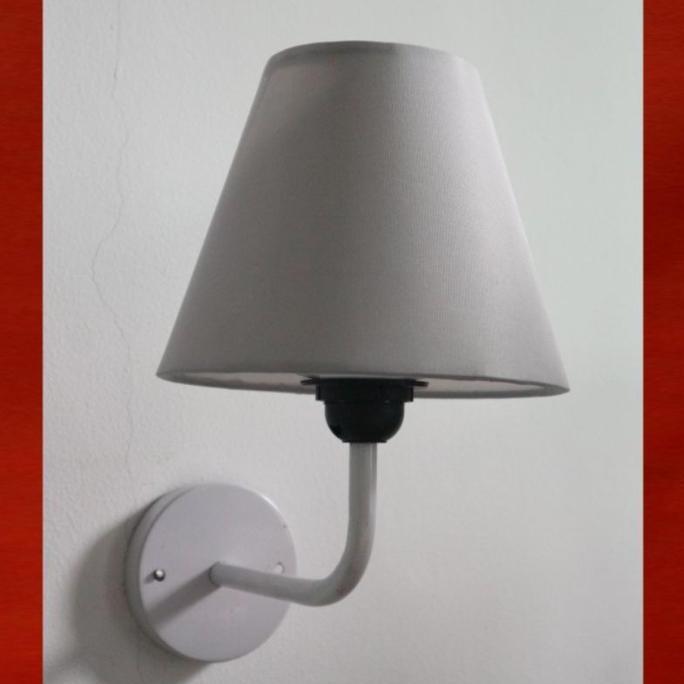 Bestone- kap lampu tidur minimalis dinding tempel hotel