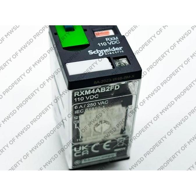 Promo Schneider Relay Plug In 4CO 6A Dengan LED 110VDC RXM4AB2FD Socket 2CO 2NC 12A RXM2AB2P7 RXZE1M
