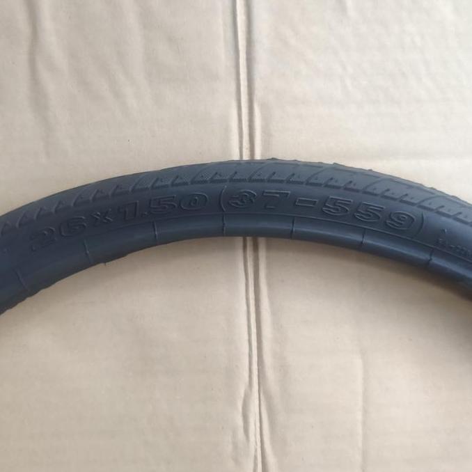 Tire Polygon 26 X 1.50 . Ban Luar Sepeda 26 X 1.50 . Hitam