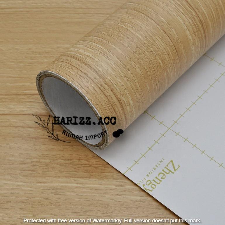 WALLPAPER STIKER DINDING KAYU KUNING MUDA BERSERAT