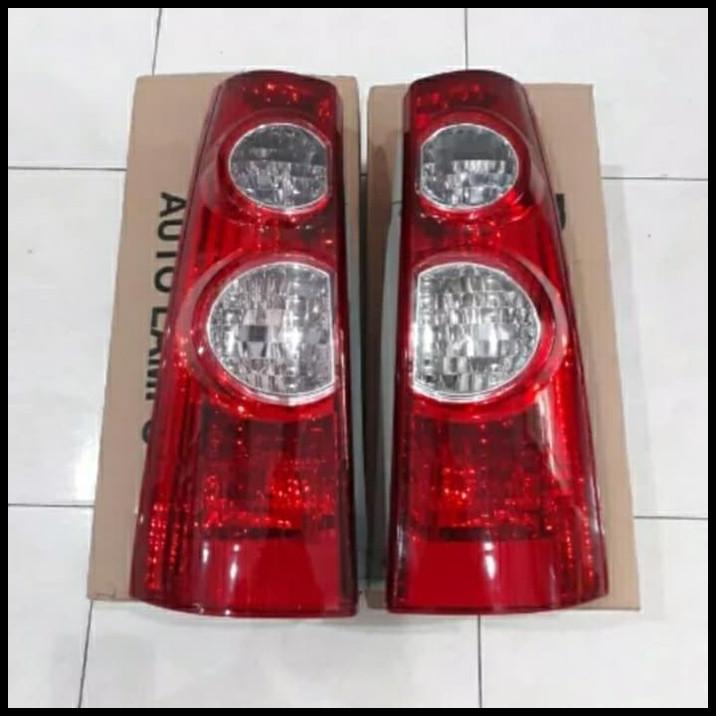 TERLARIS LAMPU STOP STOP LAMP LAMPU BELAKANG AVANZA XENIA 2004 -2011 1PC 