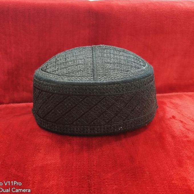 peci pakistan hitam dan putih original GS