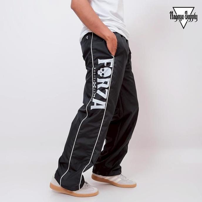 DB100 - Celana Panjang Pria dan Wanita Parasut Hitam dengan Logo Putih FORZA
