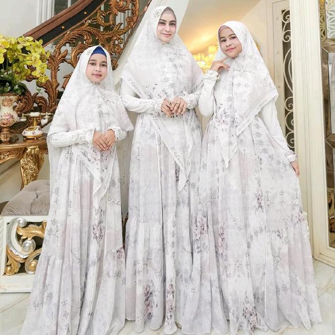 SARIMBIT KELUARGA EDISI LEBARAN MUBARAK SERIES // COUPLE AYAH IBU ANAK BY DZHIRA HIJAB