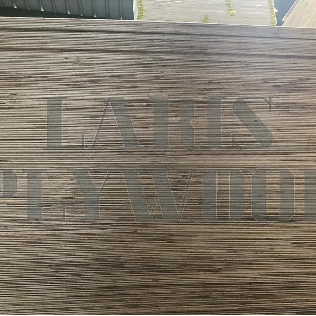 Ironbig- Triplek Meranti 18Mm (Full) / Multiplek Meranti Full 18Mm