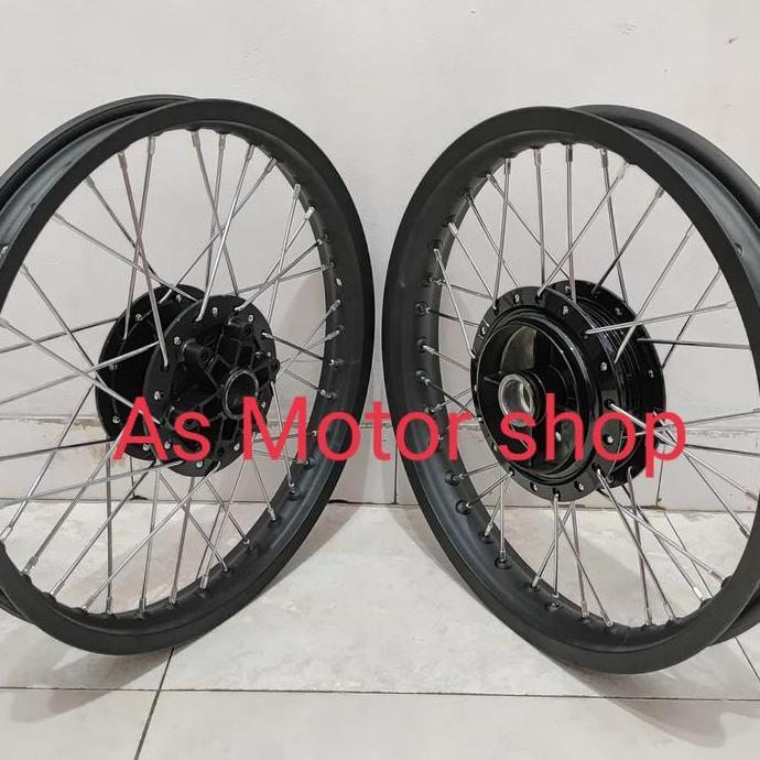 VELG SET MEREK ROSSI 215 - 250 RING 17 TROMOL SET YAMAHA SCORPION