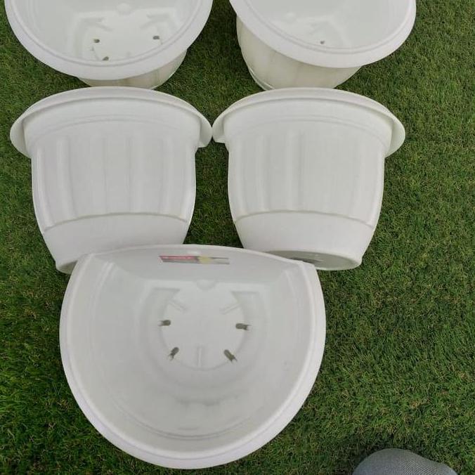 Gardensw- Pot Bunga Dinding Lotus Lionstar Warna Putih Keramik 21Cm + Tatakan