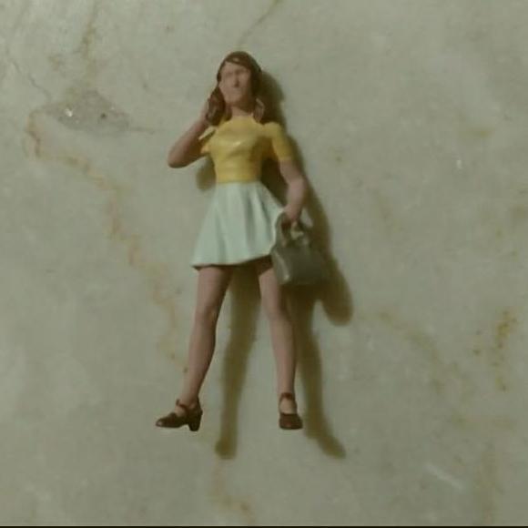 american diorama dealership figure B