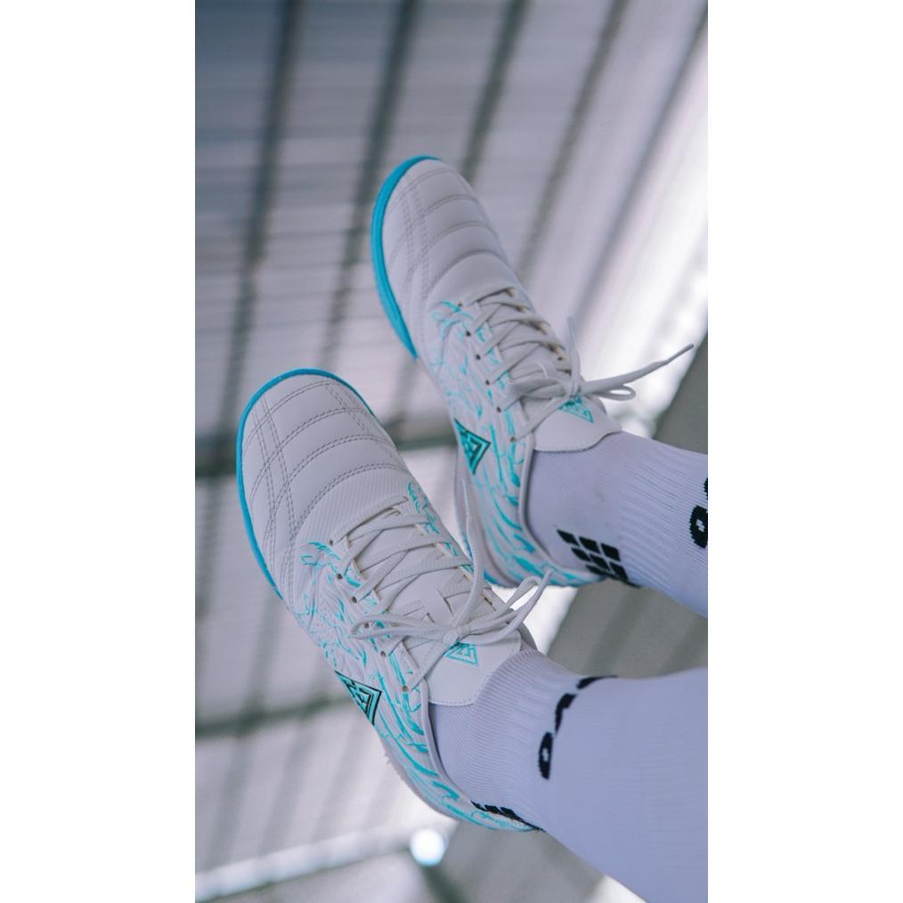 100% Aman Apha - Sepatu Futsal Apha Icarus Putih Toska